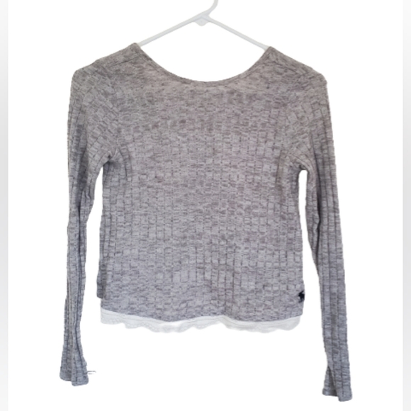 Abercrombie Kids Ribbed Grey Sweater with Twisted Back - Picture 1 of 11